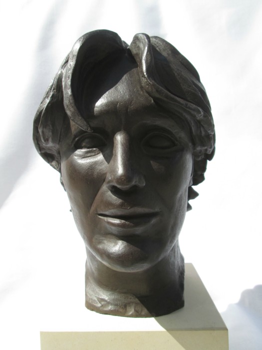 'Hervé' 2010 / Modelage de la terre, réalisation d'un moule en plâtre, puis du sujet final en plâtre patiné